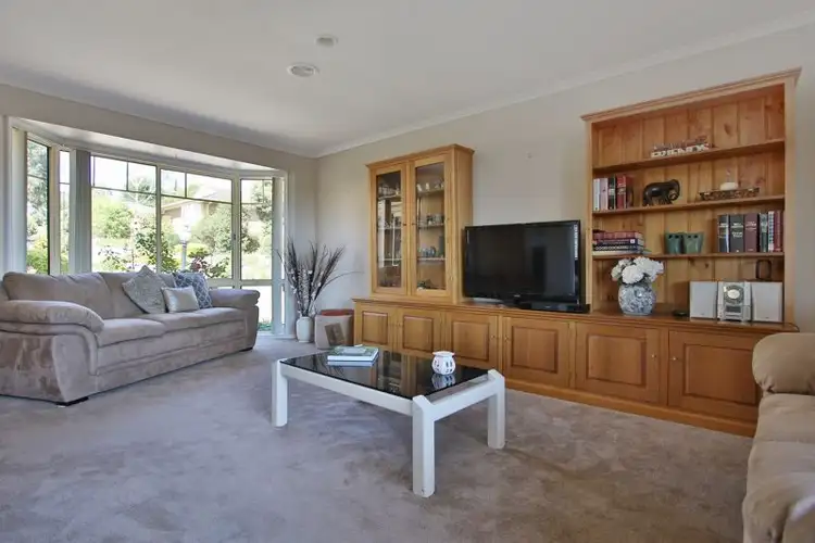 Main view of Homely unit listing, 6/13-15 Meadow Road, Croydon North VIC 3136