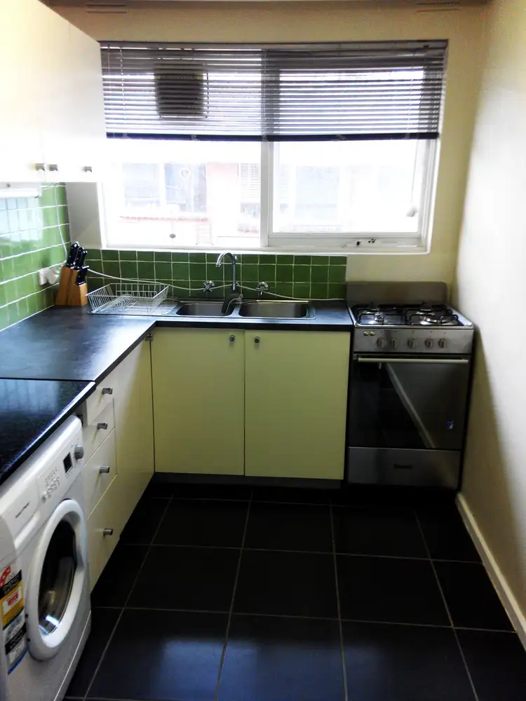 Fifth view of Homely apartment listing, 5/245 Murrumbeena Road, Murrumbeena VIC 3163