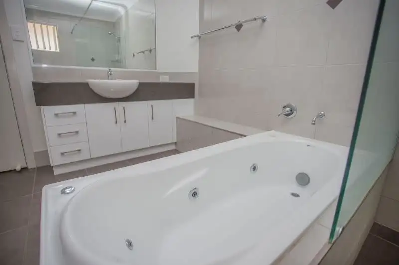 Main view of Homely unit listing, 6/22 Pine Street, Miles QLD 4415