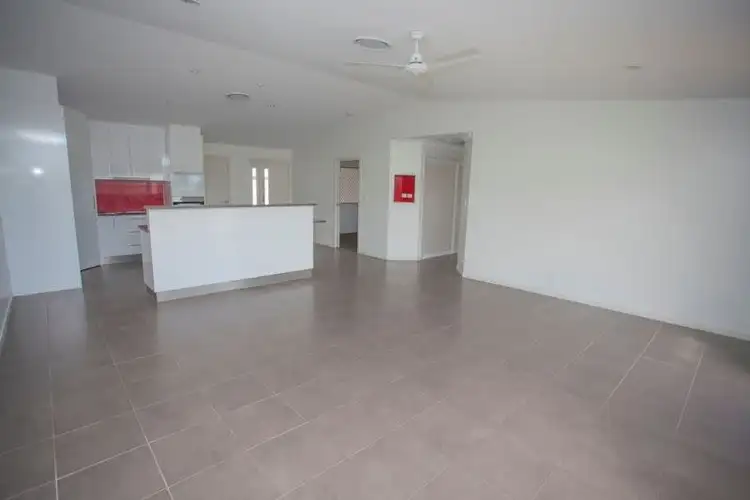 Fourth view of Homely unit listing, 3/22 Pine Street, Miles QLD 4415