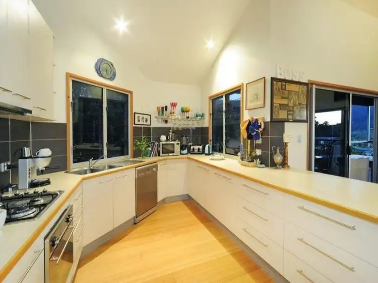 Second view of Homely house listing, 32 Kingfisher Terrace, Jubilee Pocket QLD 4802