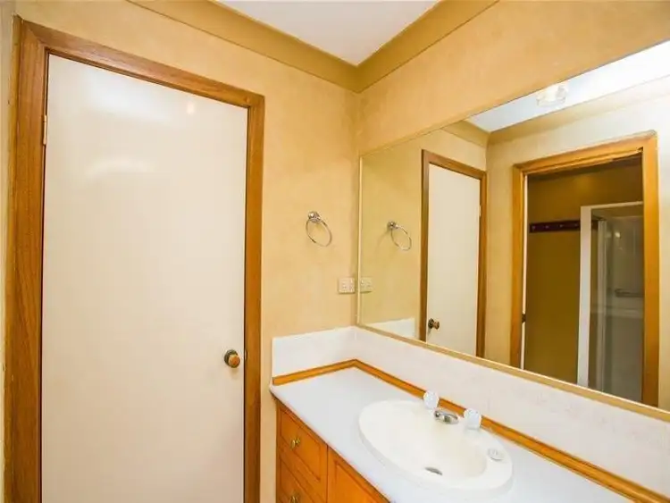 Fifth view of Homely house listing, 3 Canola Place, Estella NSW 2650