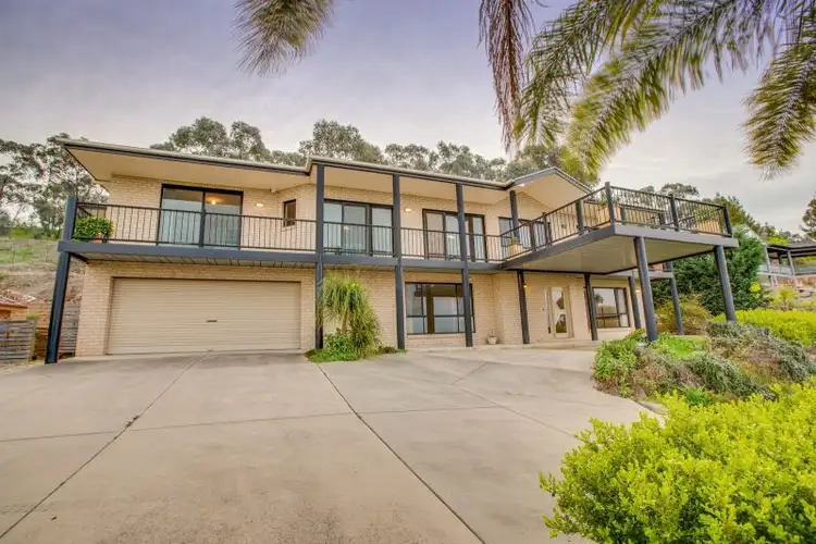 Main view of Homely house listing, 5 Gibbes Close, Kooringal NSW 2650