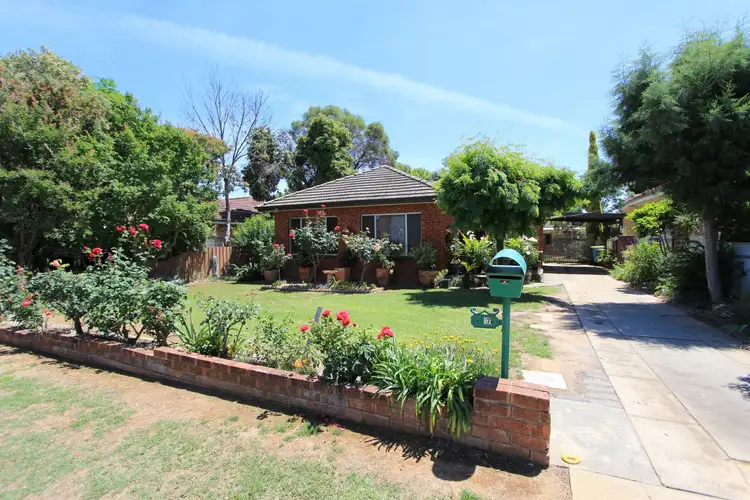 17 Bruce Street, Wagga Wagga NSW 2650