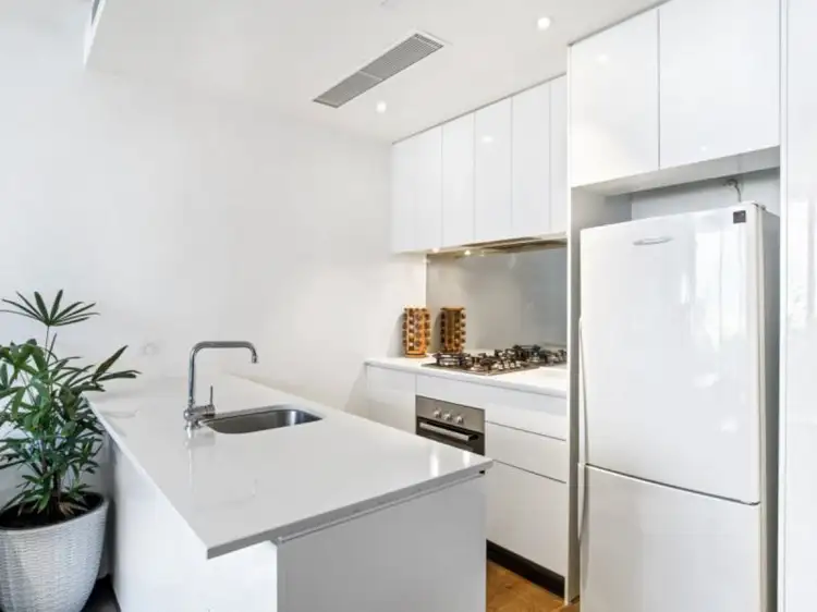 Third view of Homely apartment listing, 202/32 Bosisto Street, Richmond VIC 3121