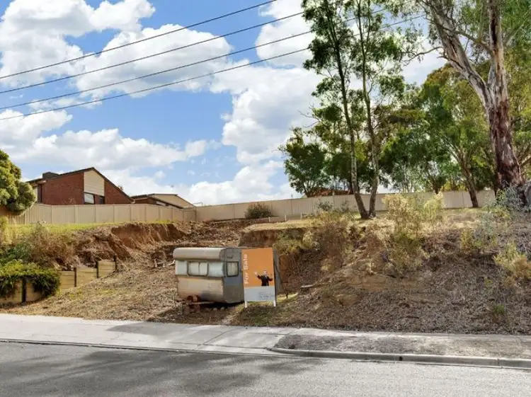 27 Hanley Crescent, Seymour VIC 3660