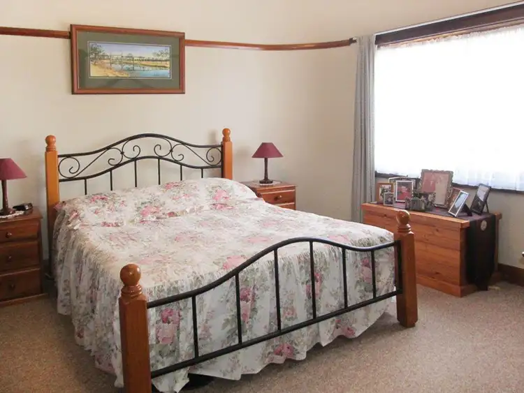 Fifth view of Homely house listing, 21 Mertin St, Bourke NSW 2840