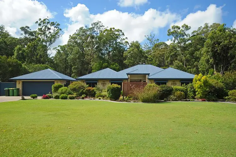 7 Bowerbird Place, Landsborough QLD 4550