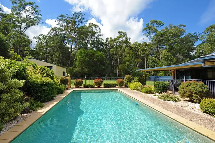 Second view of Homely house listing, 7 Bowerbird Place, Landsborough QLD 4550