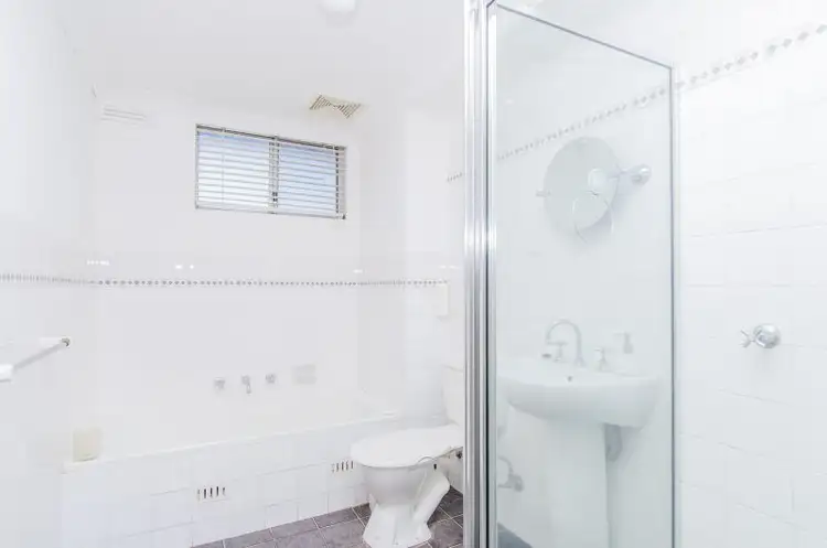 Sixth view of Homely unit listing, 1/14 Small Street, Wagga Wagga NSW 2650
