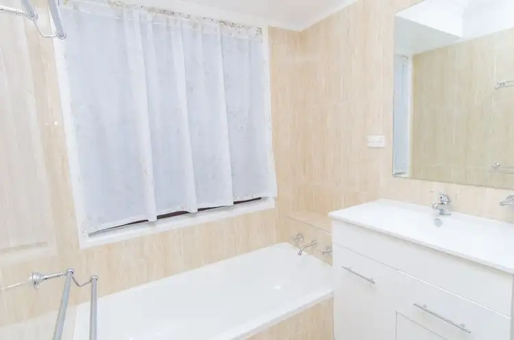Sixth view of Homely house listing, 452 Kooringal Road, Kooringal NSW 2650