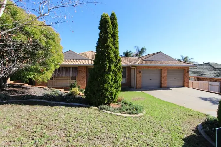 58 Brooklyn Drive, Bourkelands NSW 2650