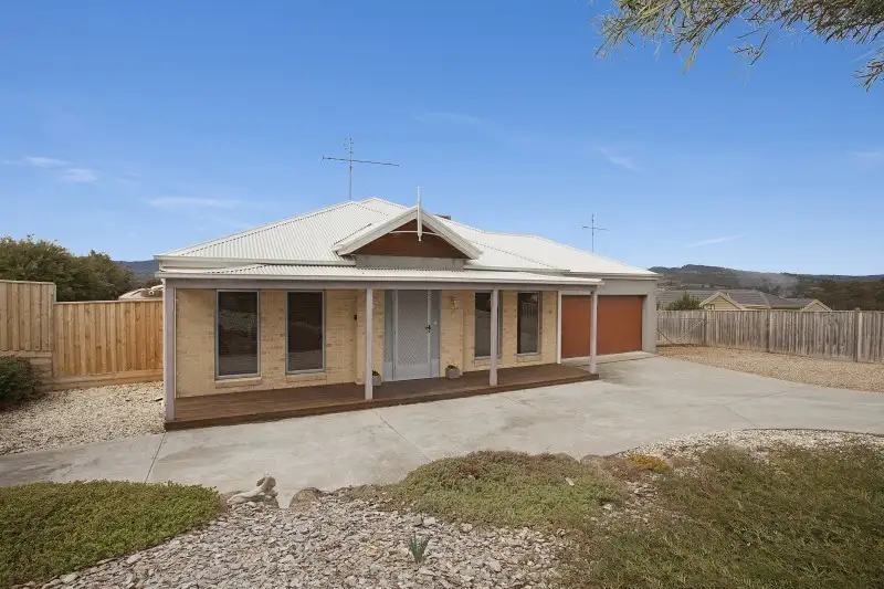 Main view of Homely house listing, 9 LAKEVIEW DRIVE, Broadford VIC 3658