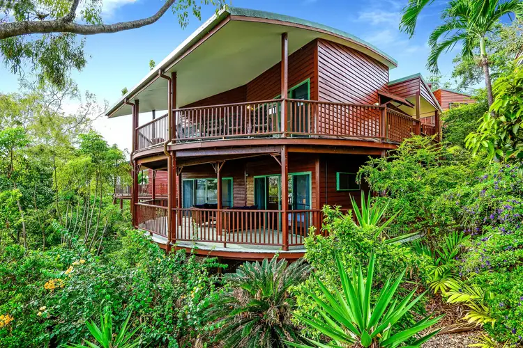 19 CASUARINA COVE, Hamilton Island QLD 4803