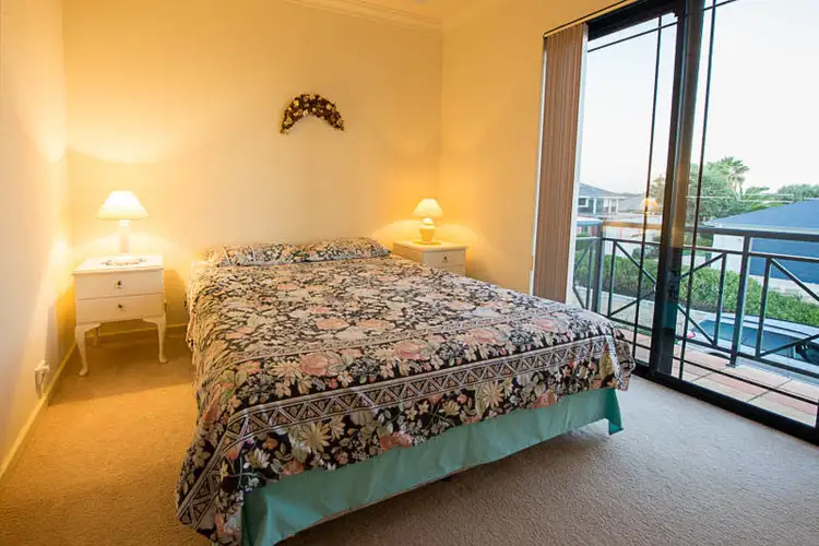 Sixth view of Homely house listing, 1/21 Caravel Way, Halls Head WA 6210
