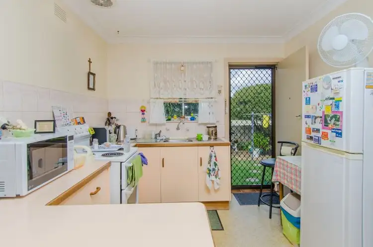 Third view of Homely unit listing, 4/7 The Boulevarde, Wagga Wagga NSW 2650