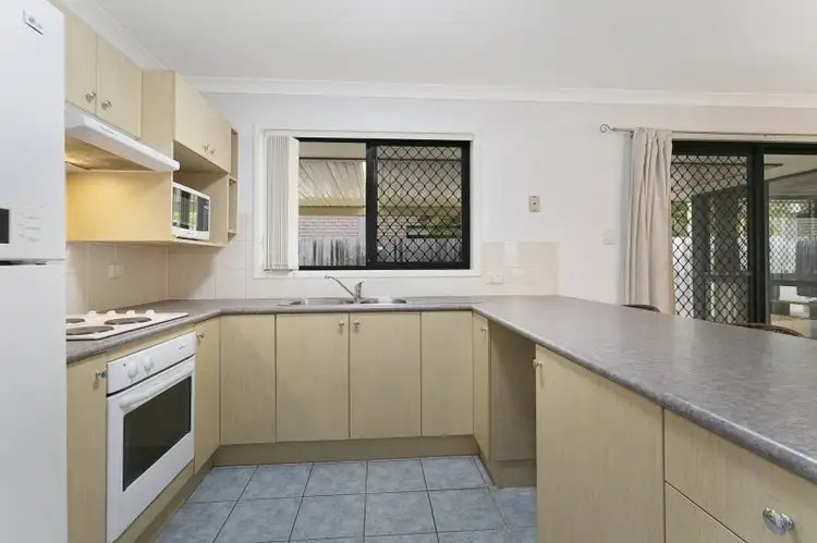 Fourth view of Homely house listing, 8 Creswick Place, Bellbowrie QLD 4070