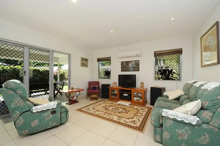 Fourth view of Homely villa listing, Unit 1/24-26 Coolamon Crescent, Beerwah QLD 4519