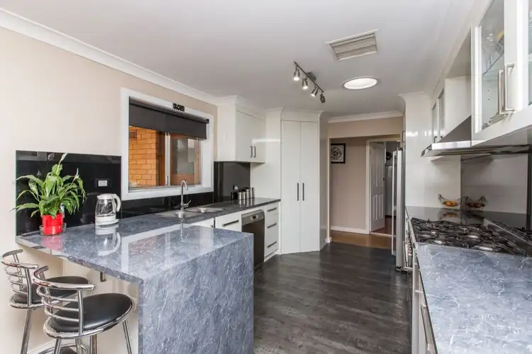 Fifth view of Homely house listing, 5 Alldis Place, Kooringal NSW 2650