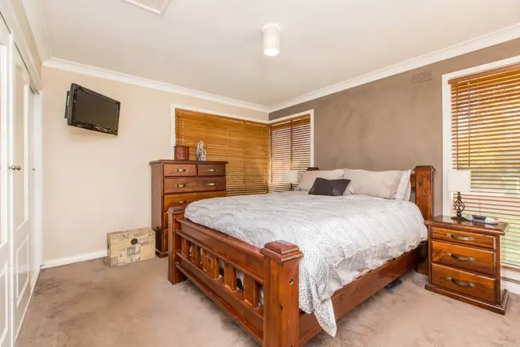 Seventh view of Homely house listing, 5 Alldis Place, Kooringal NSW 2650