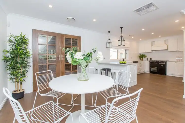 Fifth view of Homely house listing, 27 Amsterdam Crescent, Wagga Wagga NSW 2650