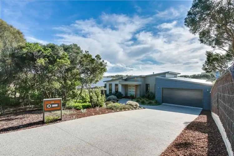 26 Heyfield Rd, Rye VIC 3941