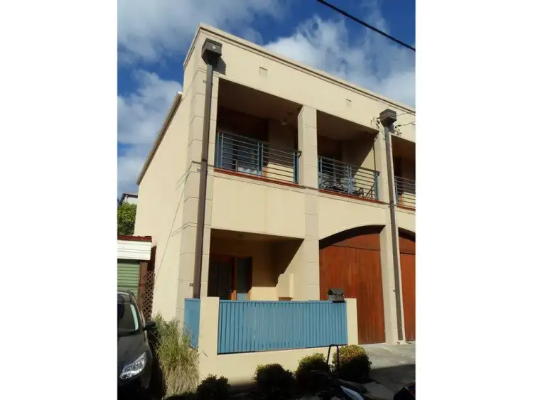 71 Railway Street, Cooks Hill NSW 2300
