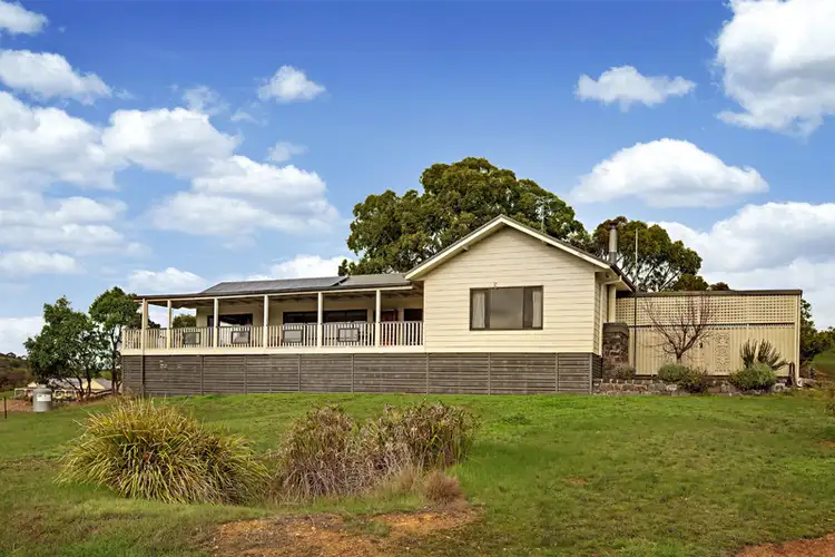 4 AYRES COURT, Kilmore VIC 3764