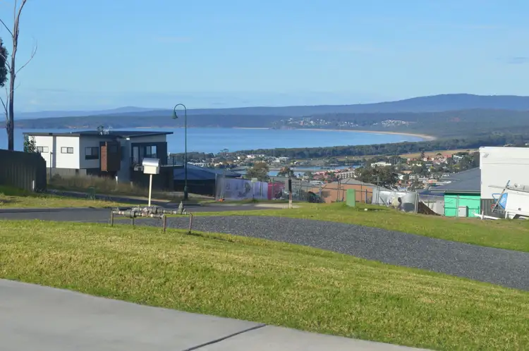 Second view of Homely house listing, 7 Whistler Close, Mirador NSW 2548