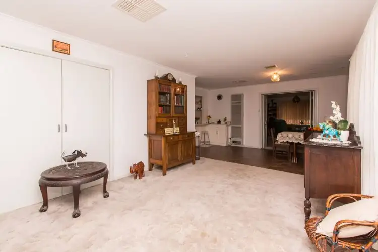 Fifth view of Homely house listing, 1 Gunyah Place, Glenfield Park NSW 2650