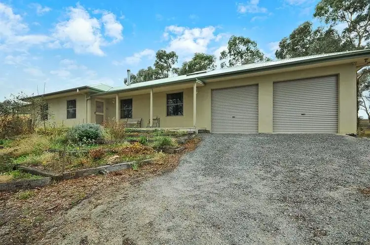 16 Creek Street, Portland NSW 2847