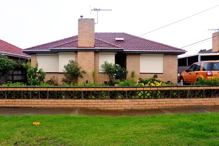 20 Lincoln St, Sunshine North VIC 3020