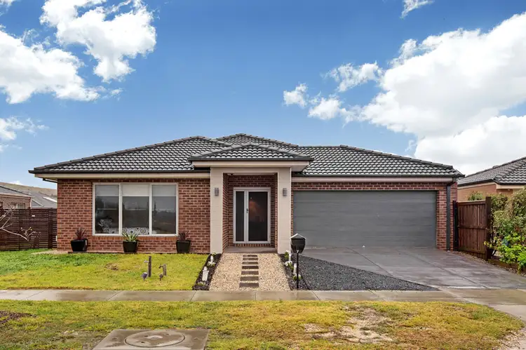 7 CARDINIA PLACE, Wallan VIC 3756