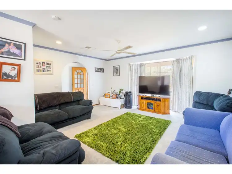 30 Neptune Drive, Lavington NSW 2641