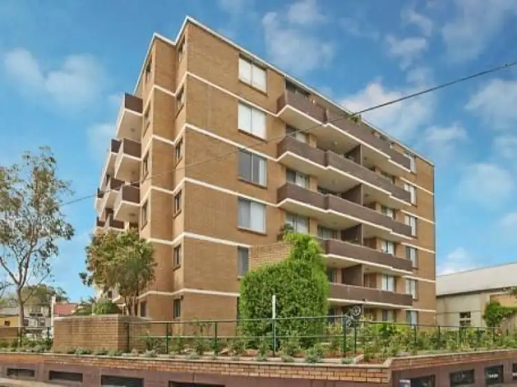 Main view of Homely studio listing, 21/2-6 Brown St, Newtown NSW 2042