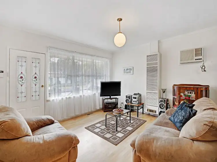 Fourth view of Homely house listing, 31 MARTINDALE CRESCENT, Seymour VIC 3660