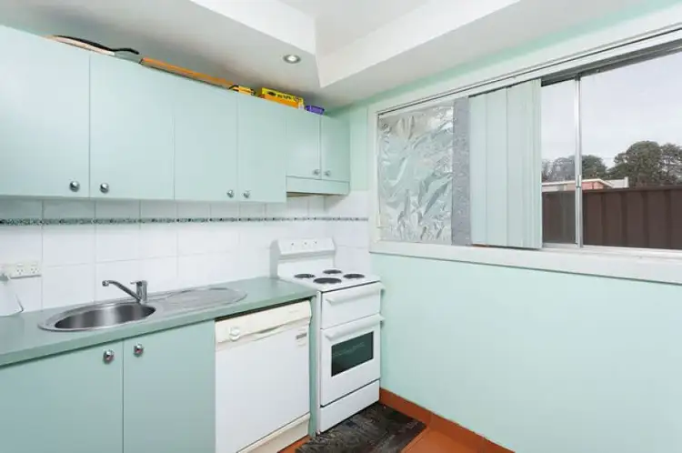 Sixth view of Homely apartment listing, 8/12 Morisset Street, Queanbeyan NSW 2620