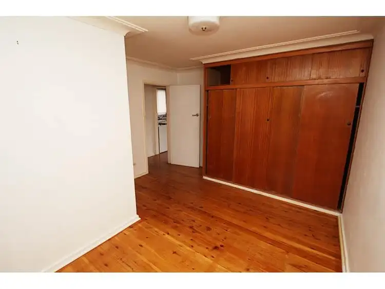 Fifth view of Homely unit listing, 1/9 Mosbri Crescent, The Hill NSW 2300
