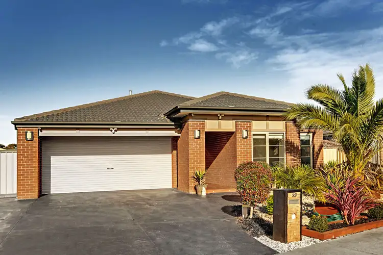 32 LAURICELLA DRIVE, Wallan VIC 3756