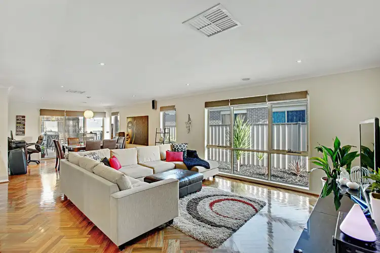 Sixth view of Homely house listing, 32 LAURICELLA DRIVE, Wallan VIC 3756
