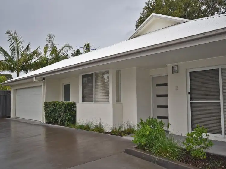 Second view of Homely semi-detached listing, 3/72 Queen Street, Warners Bay NSW 2282