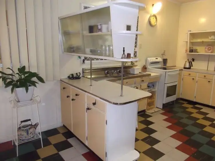 Second view of Homely house listing, 8 Heeney Street, Chinchilla QLD 4413