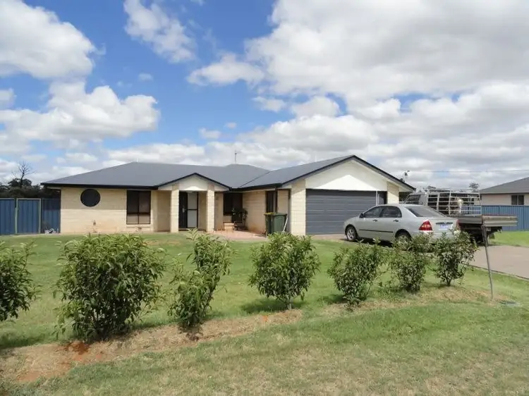 48 Ainsworth Street, Chinchilla QLD 4413