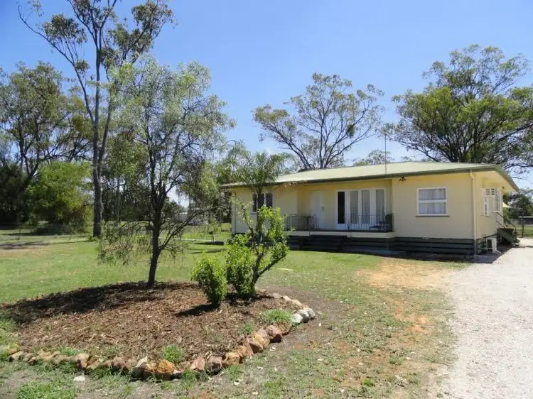 8 Kurtz Street, Chinchilla QLD 4413