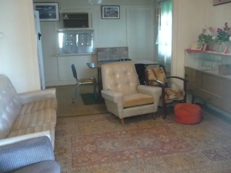 Second view of Homely house listing, 14 Park Street, Chinchilla QLD 4413