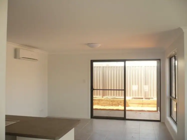 Fourth view of Homely unit listing, Unit 1/2 Olive Street, Chinchilla QLD 4413