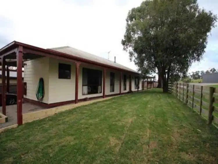 16 Berrys Road, Nyora VIC 3987