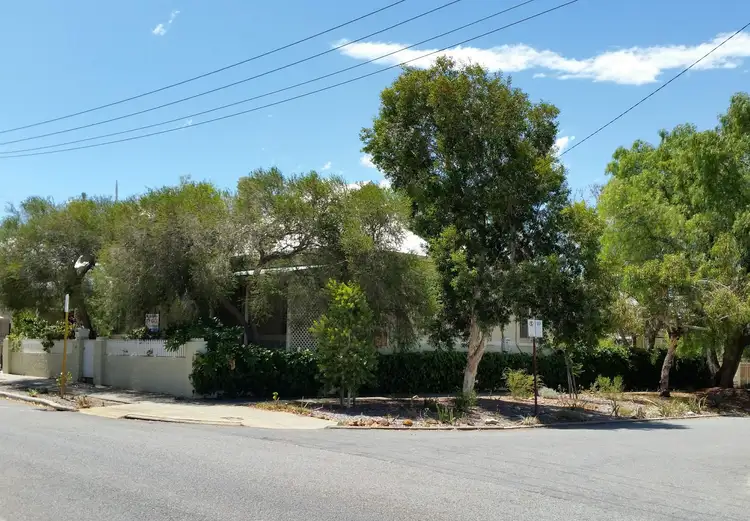 18 Stuart Street, Perth WA 6000