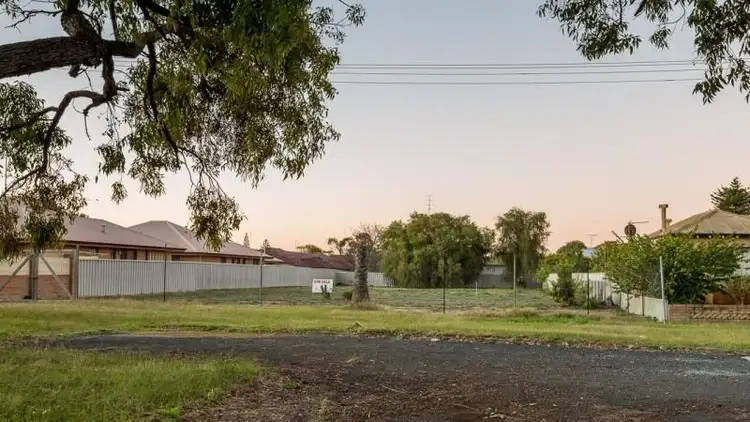 Lot 115, LOT Lot 115, 17 Little Street, Carey Park WA 6230