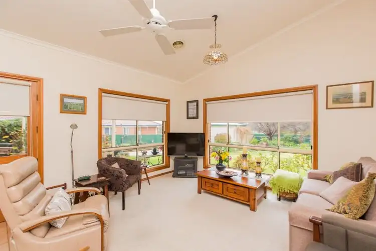 Sixth view of Homely house listing, 21 Hargrave Avenue, Lloyd NSW 2650